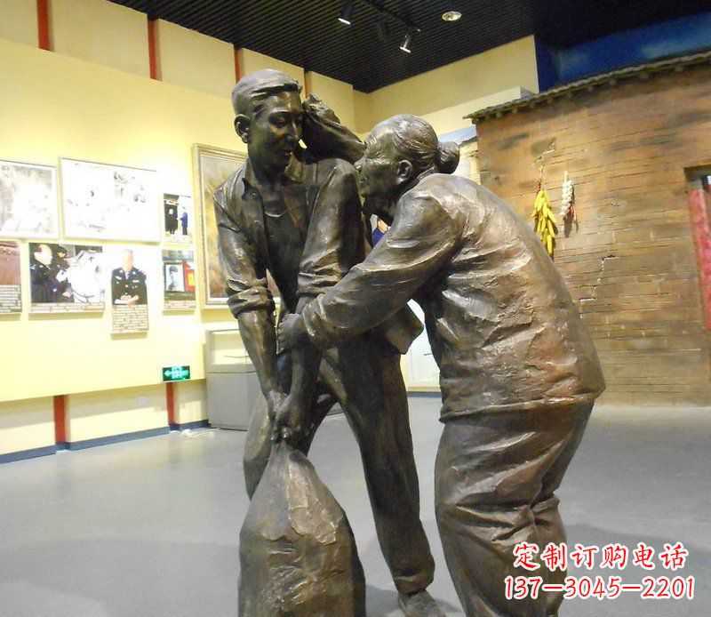 保定“护老铜雕”