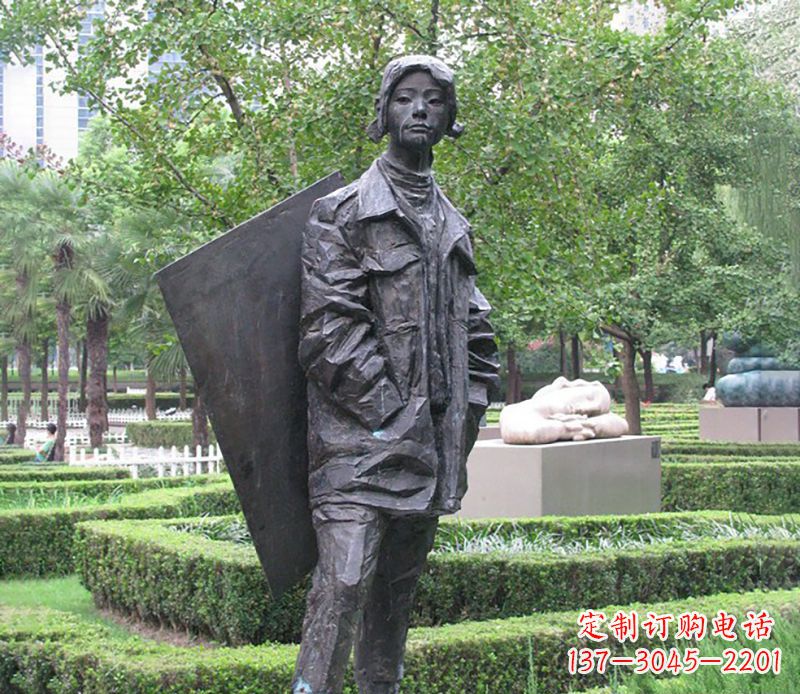 保定背画板女孩公园人物铜雕
