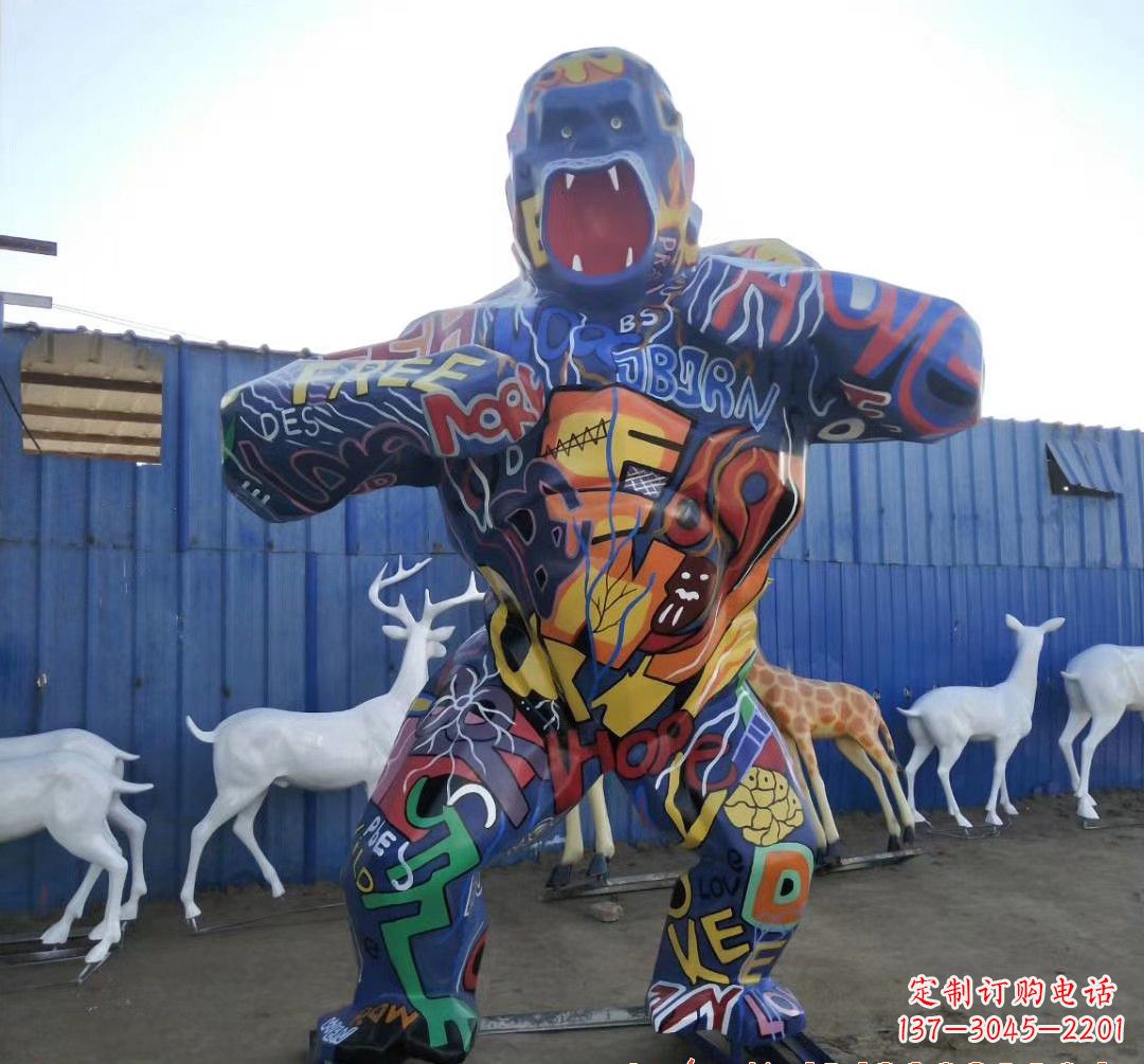 保定新颖玻璃钢猩猩雕塑