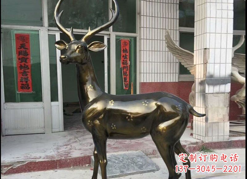 保定玻璃钢梅花鹿雕塑精美的艺术瑰宝