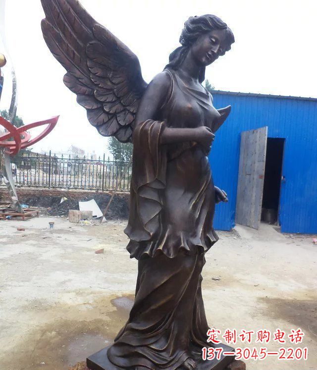 保定玻璃钢仿铜欧式女人雕塑
