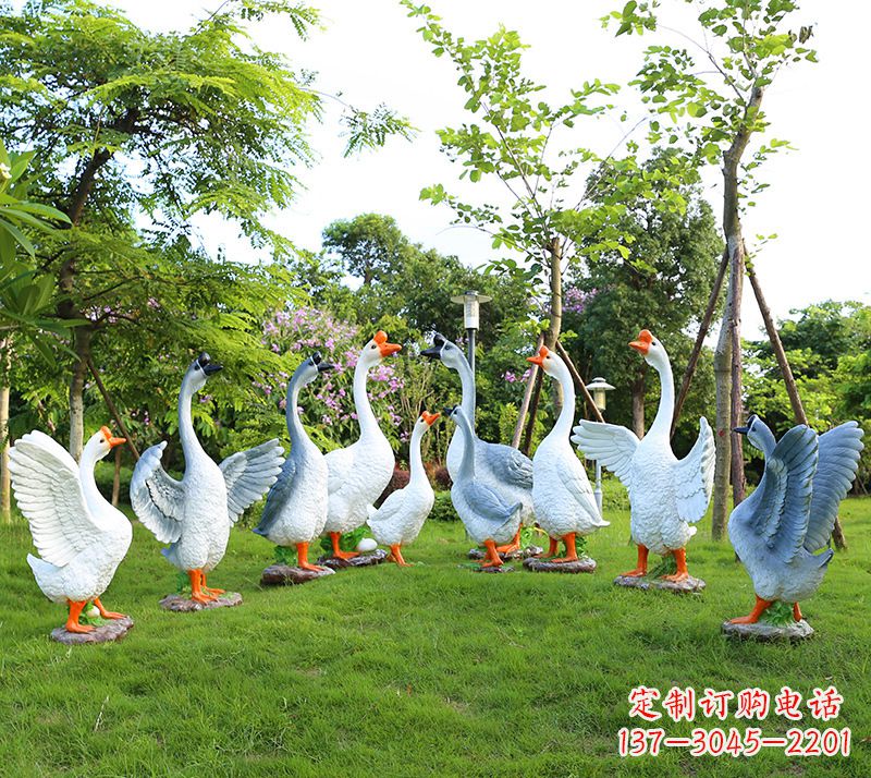 保定玻璃钢雕刻的精美鹅