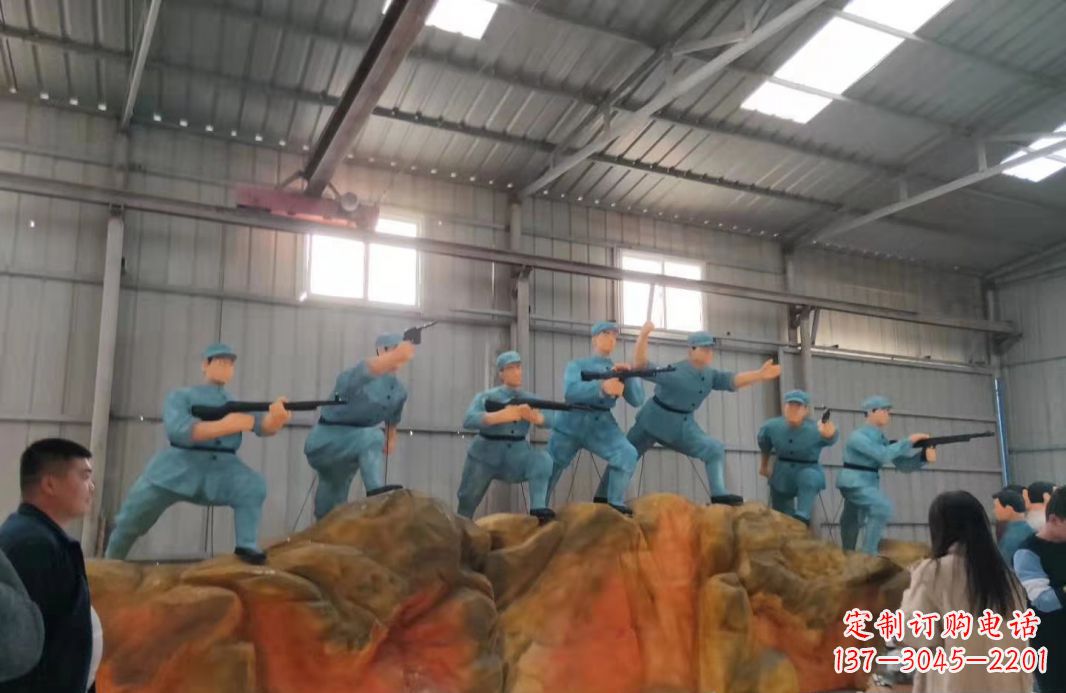 保定英雄雕塑玻璃钢仿真抗战人物景观雕塑