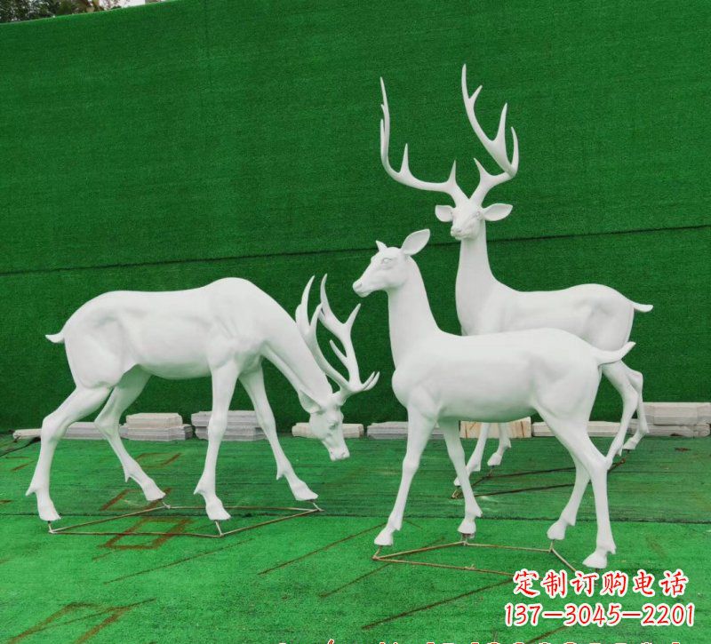 保定玻璃钢鹿群雕塑