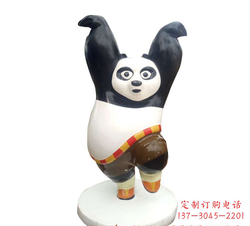 保定玻璃钢制熊猫雕塑精致细腻的艺术品