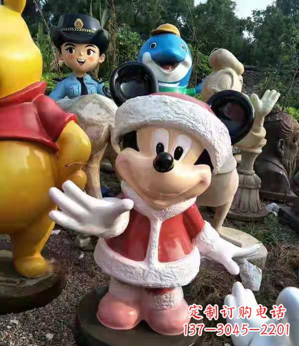 保定玻璃钢制米老鼠雕塑