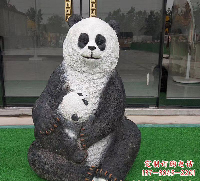 保定玻璃钢制熊猫雕塑——传承中华文化精髓