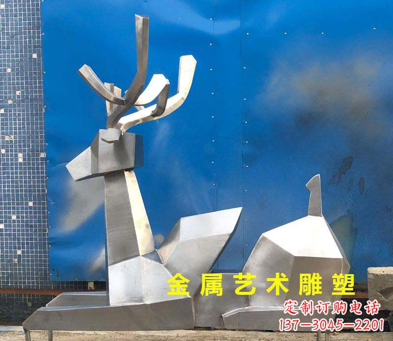 保定不锈钢别墅几何鹿雕塑——别出心裁的艺术灵感