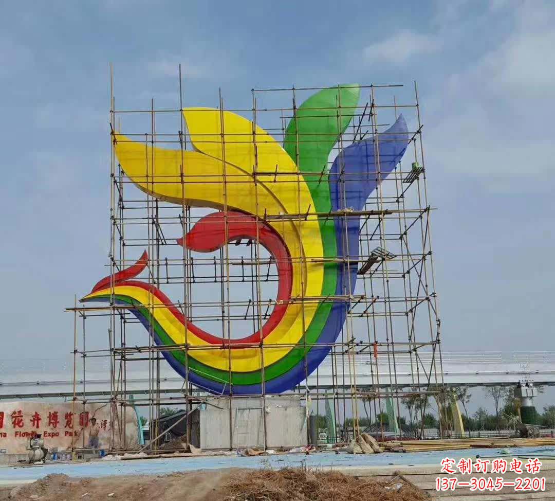 保定不锈钢彩色凤凰雕塑传承文化,融合美感