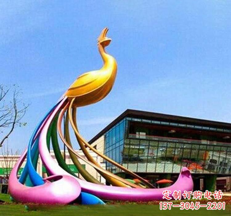 保定不锈钢彩色孔雀雕塑——美轮美奂的艺术精品