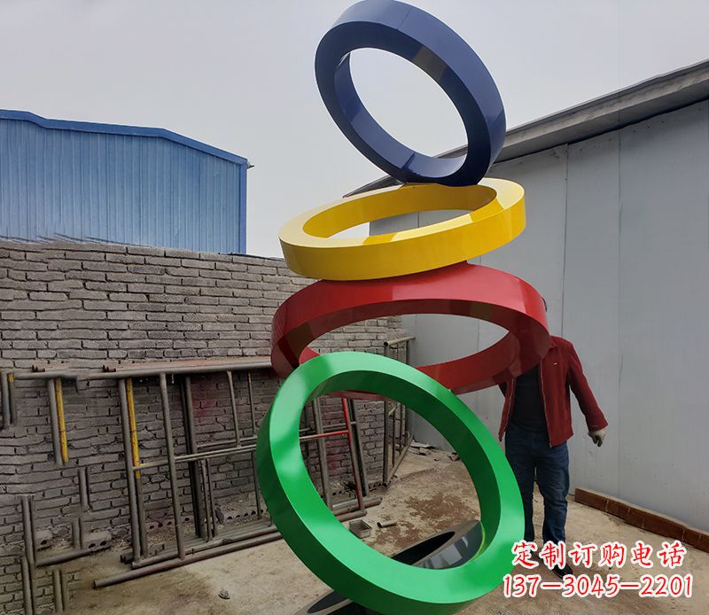 保定不锈钢彩色圆环公园雕塑