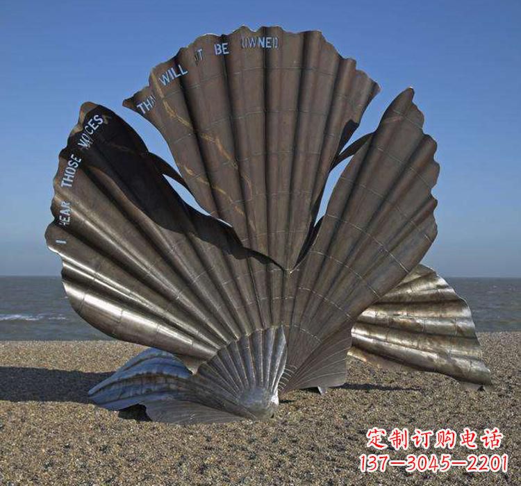 保定不锈钢城市的扇贝雕塑——一座海洋文化的象征