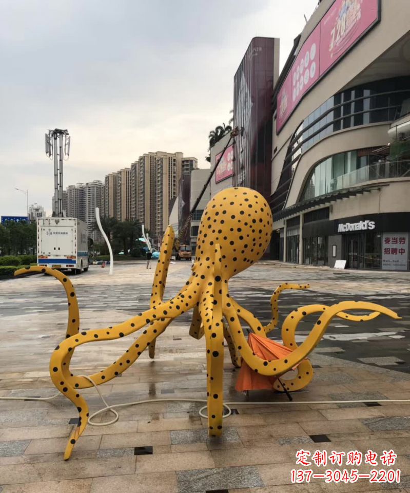 保定不锈钢章鱼雕塑一座海洋之城的标志