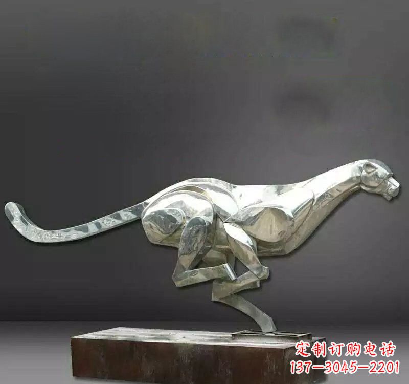 保定不锈钢豹子雕塑一种精美的雕塑艺术