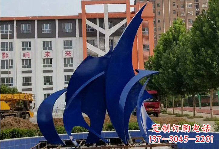 保定不锈钢船帆雕塑象征着自由和希望