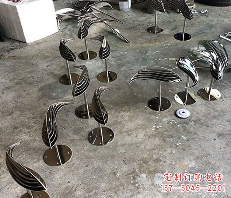 保定精美不锈钢动物雕塑