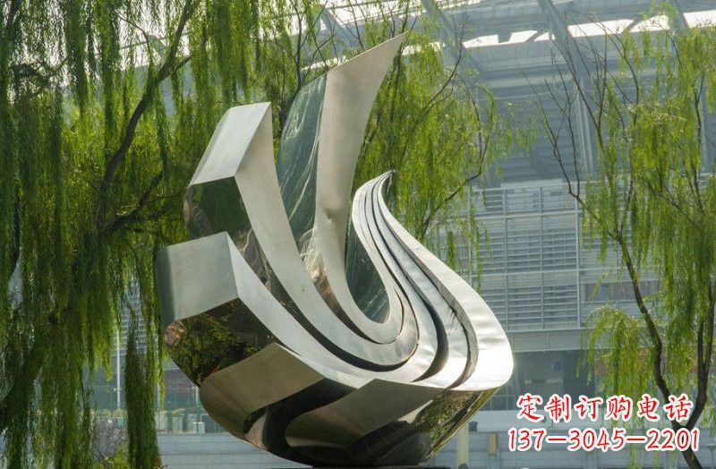保定不锈钢和平鸽雕塑象征和平与信仰