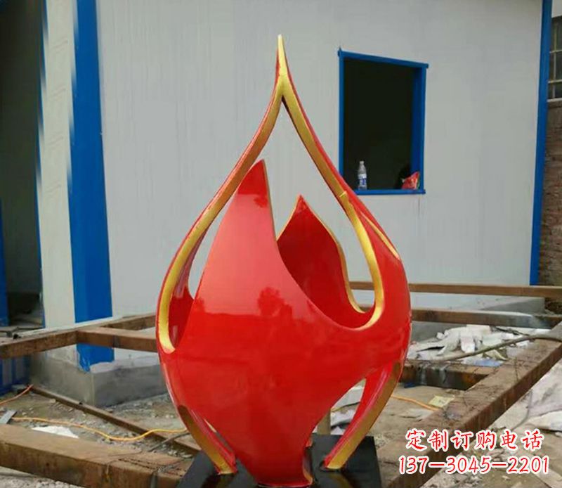 保定不锈钢龙雕塑点缀火龙果广场