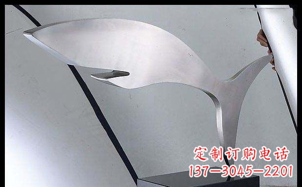 保定精美不锈钢鲸鱼雕塑