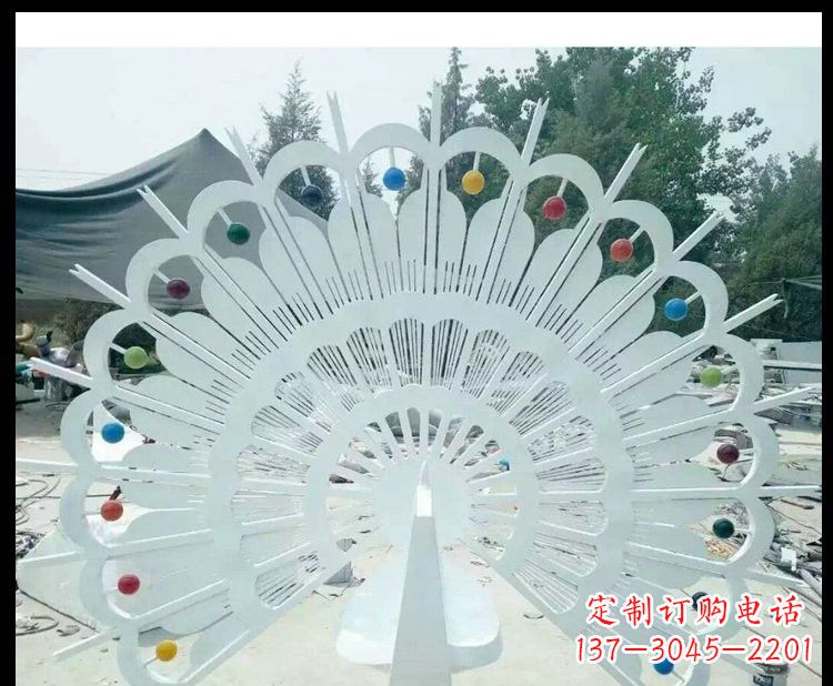 保定精美不锈钢孔雀雕塑