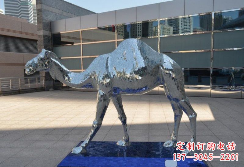 保定不锈钢骆驼雕塑