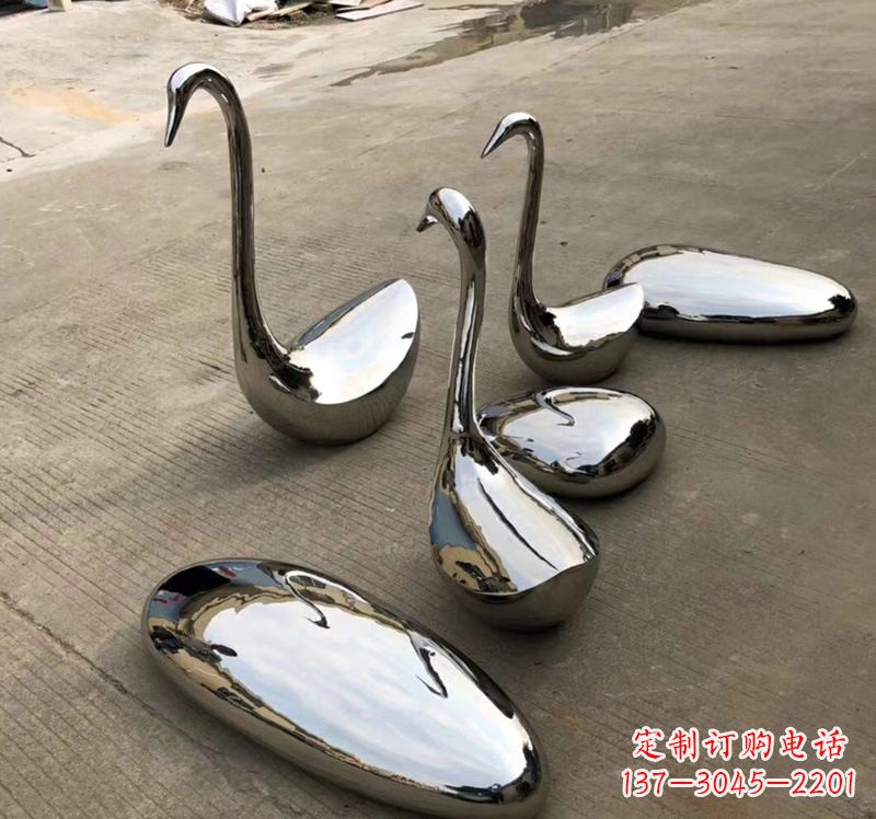 保定不锈钢仙鹤雕塑精致而古典