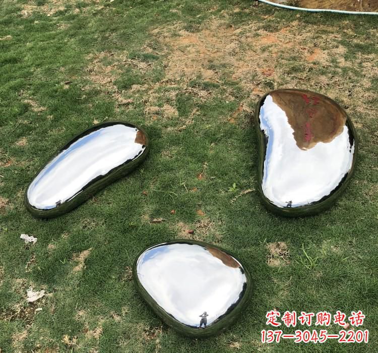 保定不锈钢鹅卵石雕塑精致与经典的完美结合