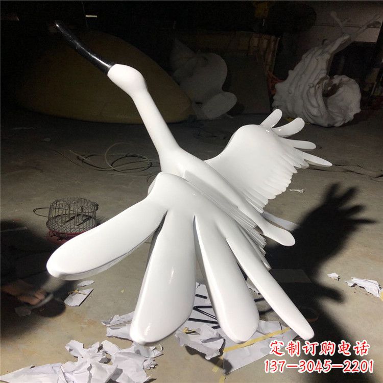 保定不锈钢丹顶鹤雕塑