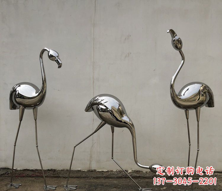 保定不锈钢锻造的火烈鸟雕塑