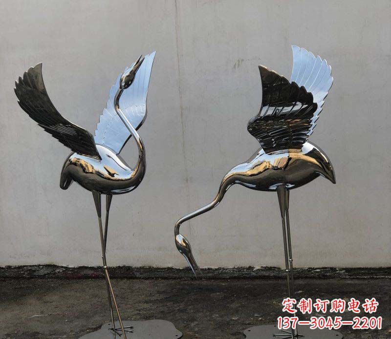 保定不锈钢锻造仙鹤雕塑精美的艺术品