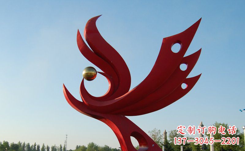 保定不锈钢公园的凤凰雕塑