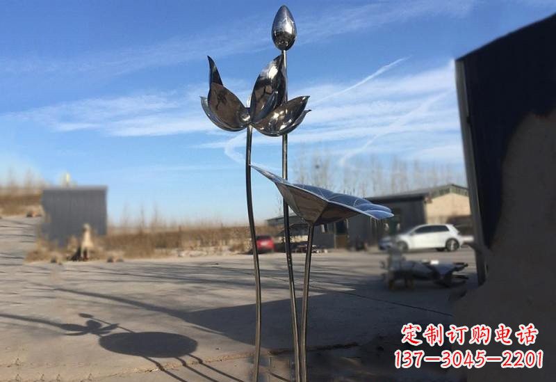 保定不锈钢公园荷花雕塑