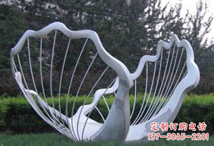 保定不锈钢公园的镂空贝壳雕塑