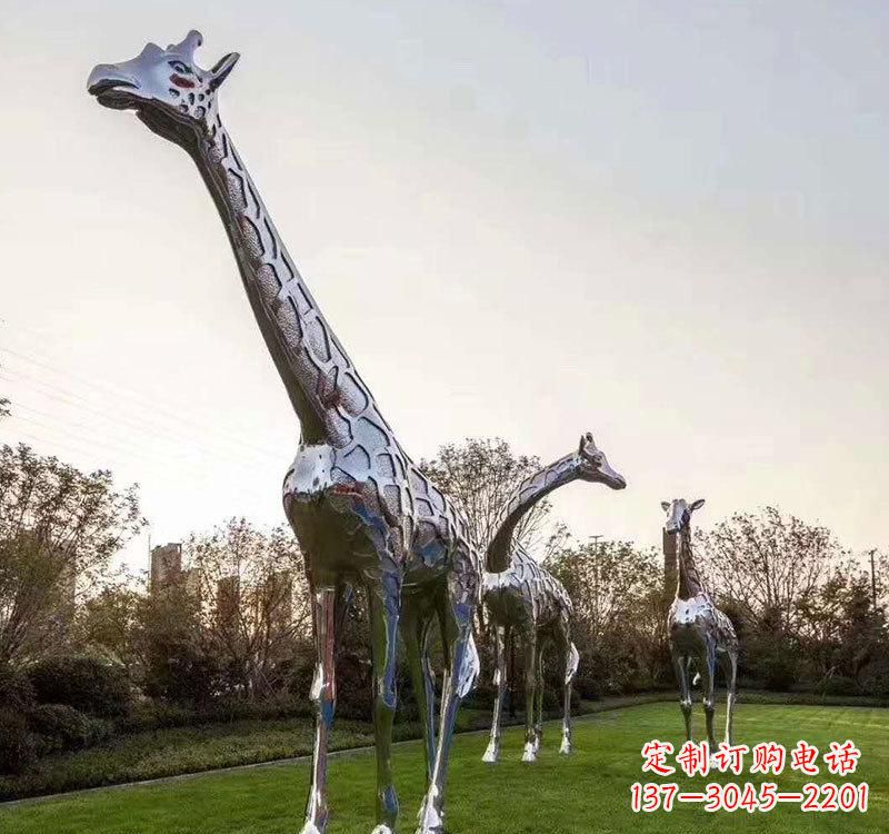 保定不锈钢长颈鹿雕塑美丽的艺术精神