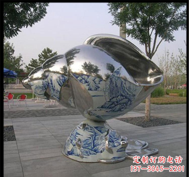 保定不锈钢海螺景观雕塑2