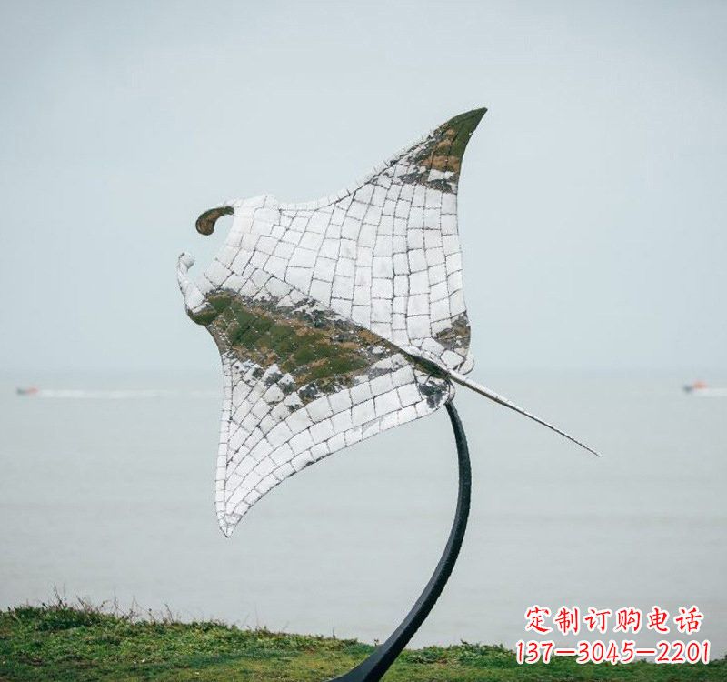 保定不锈钢海洋动物蝠鲼雕塑