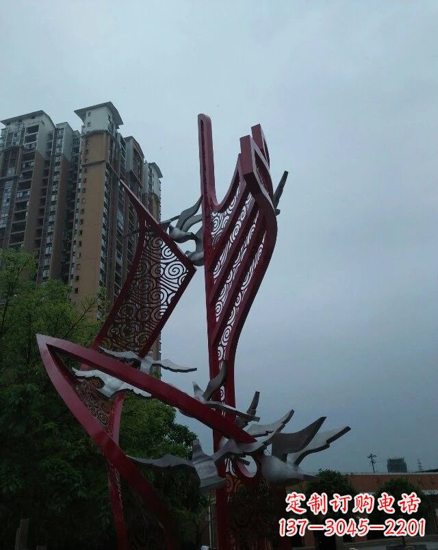 保定不锈钢祥云纹船帆雕塑