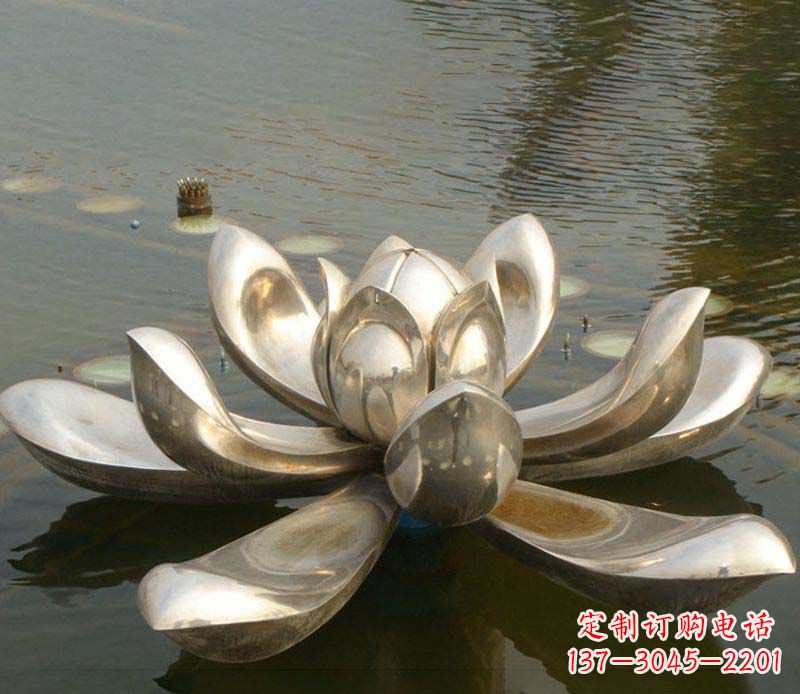 保定该雕塑。