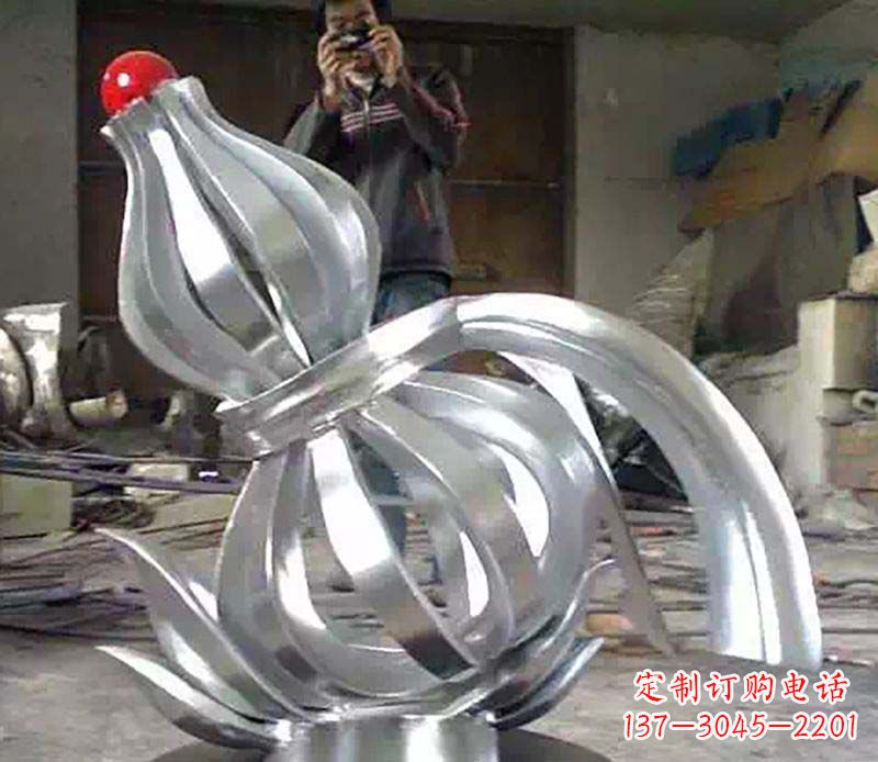 保定不锈钢葫芦雕塑艺术与科技的完美结合