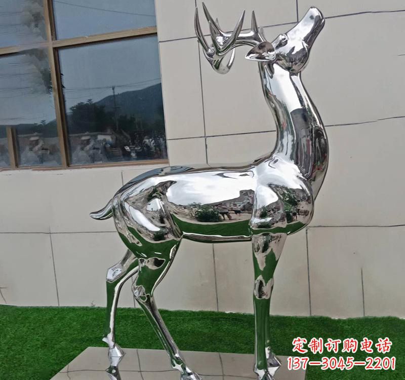 保定不锈钢户外动物鹿雕塑精致大气的艺术品