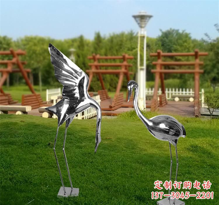 保定不锈钢仙鹤雕塑艺术精美、气质高雅