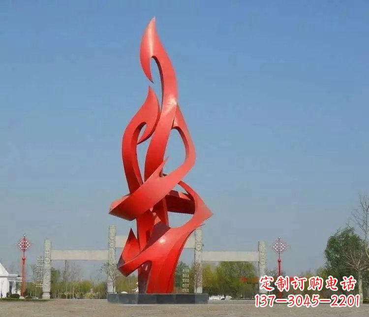 保定火苗雕塑点缀城市景观