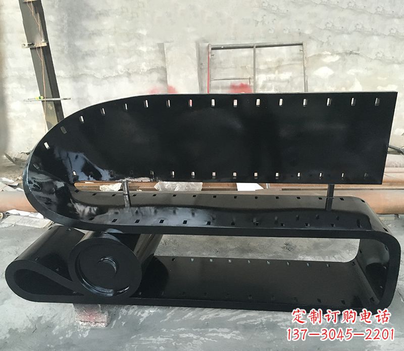保定不锈钢胶卷座椅雕塑