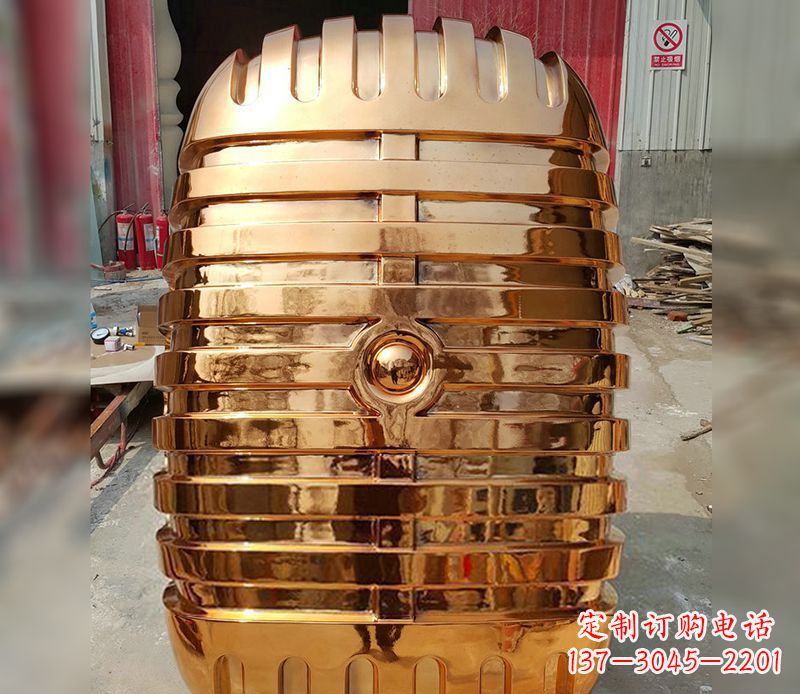 保定精美不锈钢话筒雕塑
