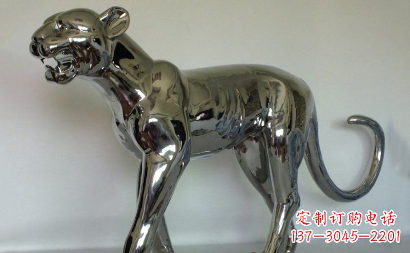 保定不锈钢金钱豹雕塑