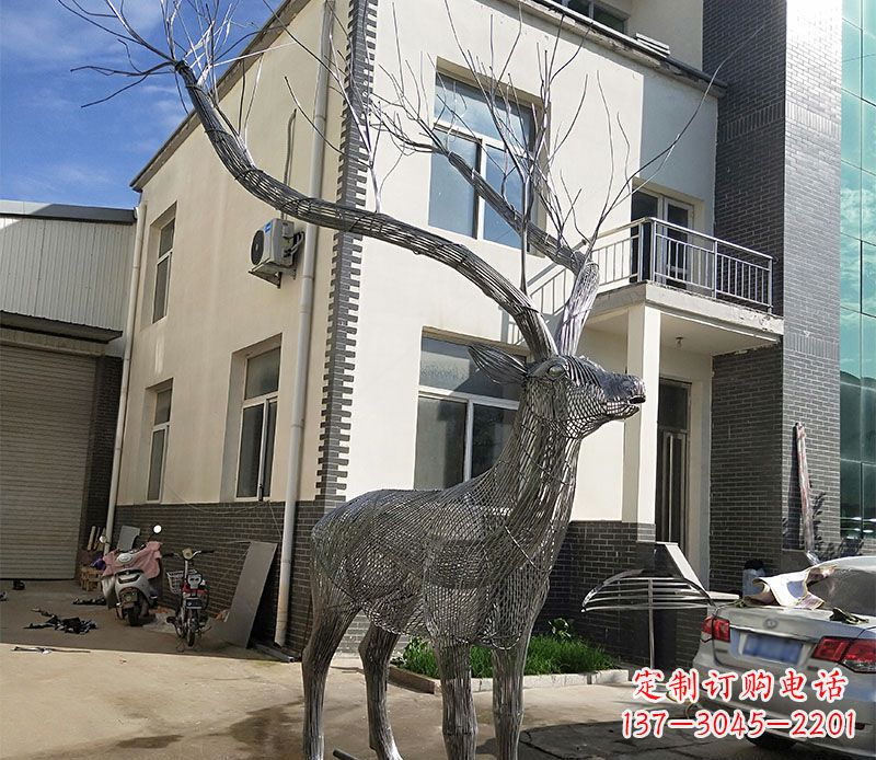 保定不锈钢景观梅花鹿雕塑美丽的艺术精品