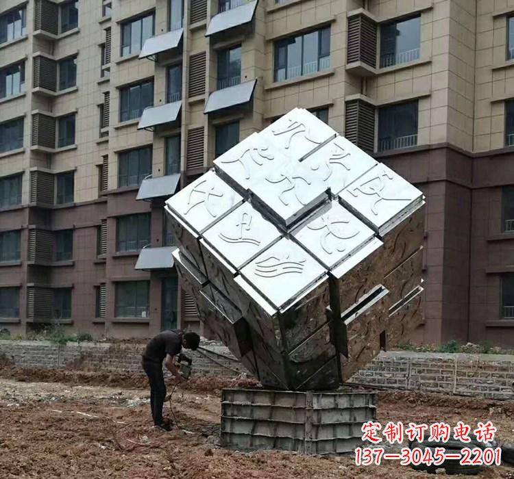 保定不锈钢景观魔方雕塑——现代科技的精妙结合