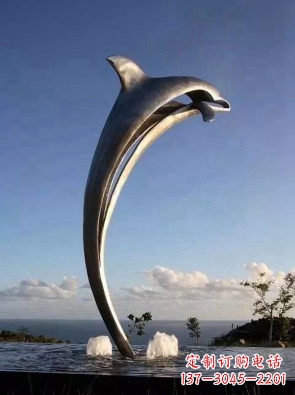 保定不锈钢海豚雕塑让游客流连忘返