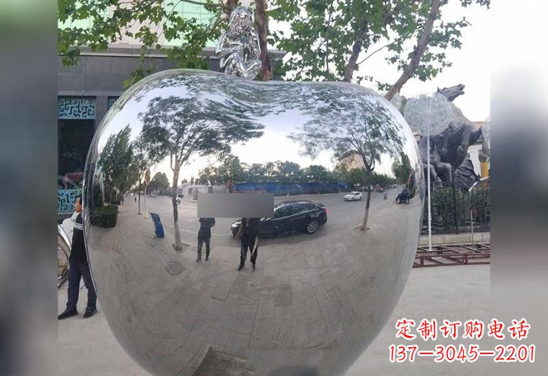 保定不锈钢景区镜面苹果雕塑
