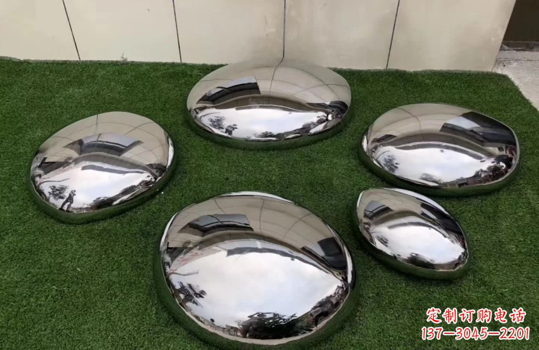 保定精致灵动的不锈钢鹅卵石雕塑